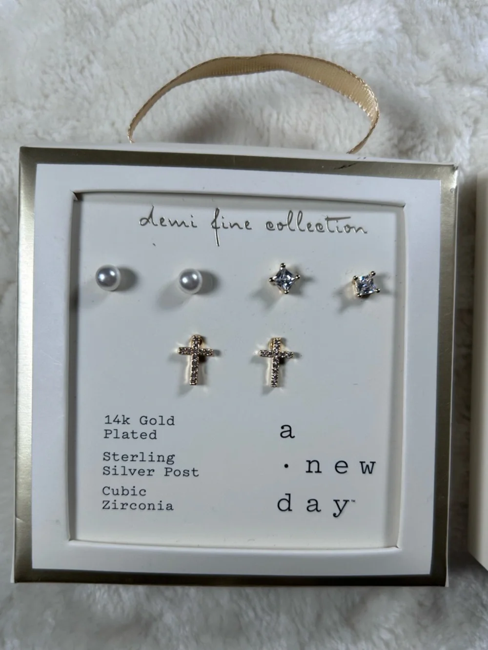 NWT Jewelry Bundle A New Day Demi Fine Collection, earrings necklace silver gold
